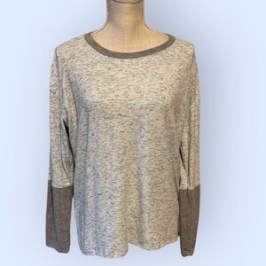 Michael Stars gray long sleeve sweater. Sz Large